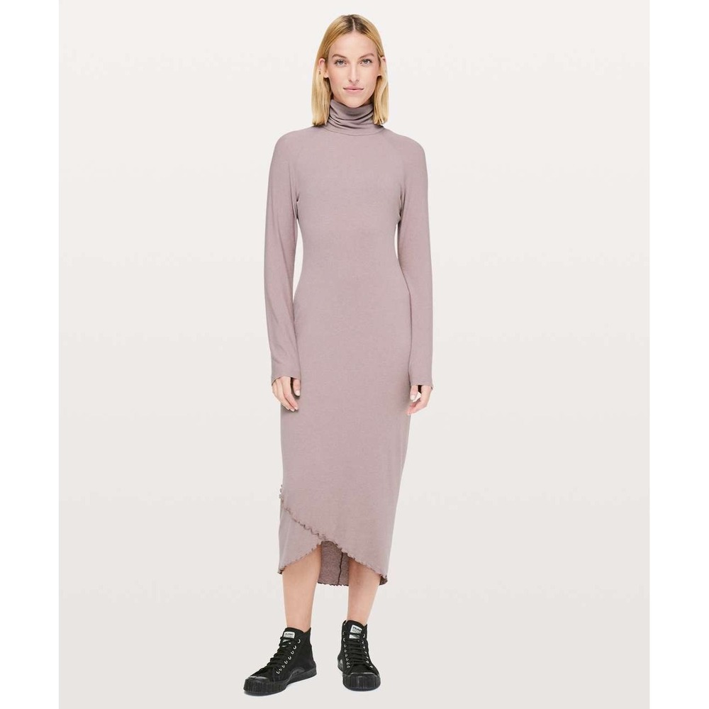 Lululemon Lab Nai Dress Sz 4 Misty Mauve Cashmere Athleisure Minimalist Bodycon